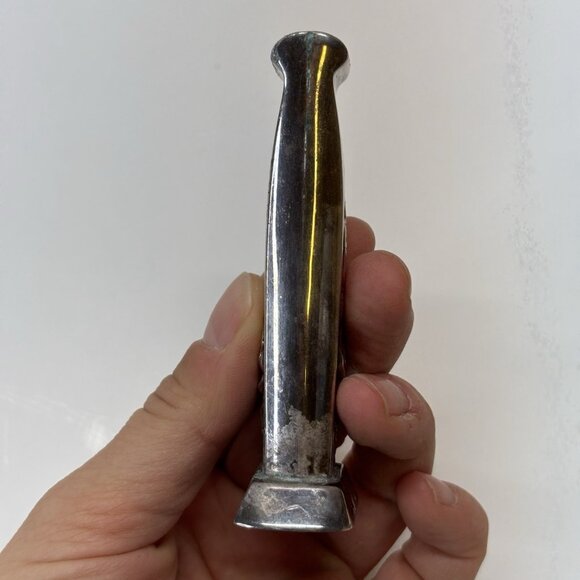 Classic Rose by Reed & Barton Sterling Silver Salt Or Pepper Shaker (1) Roses - Picture 10 of 11